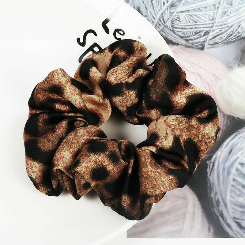 Leopard chiffon scrunchies