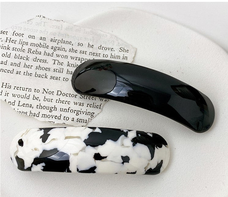 Smooth resin oval rectangle barrette