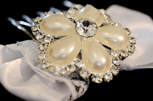 Pearls flower bow hair comb