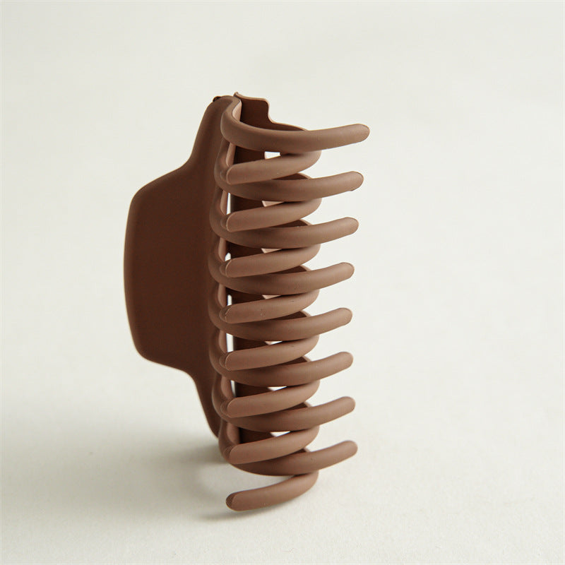 Matte acrylic hair claw in brown