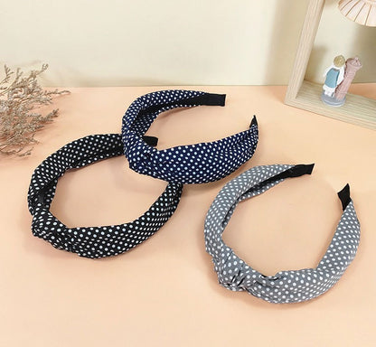 Small polka dots knotted headband