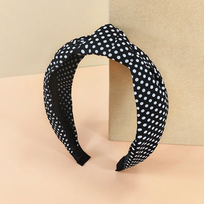 Small polka dots knotted headband