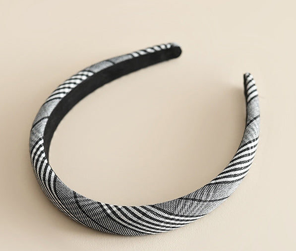 Soft cotton plaids patterned thinly padded headband