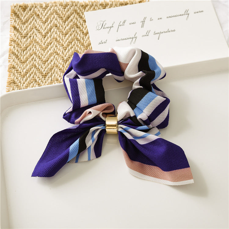 Buckle scrunchies with bow